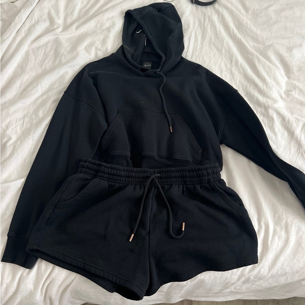 2 jolyn sweatsuits
